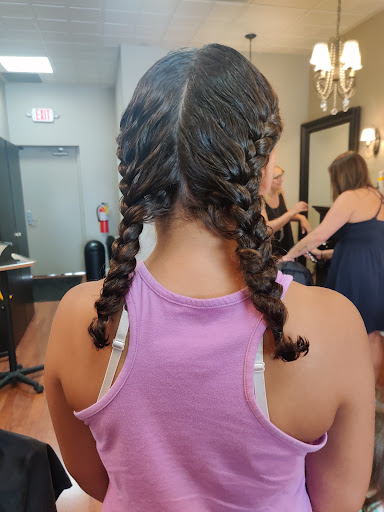 Beauty Salon «Divas Salon & Spa», reviews and photos, 707 W Jefferson St, Shorewood, IL 60404, USA