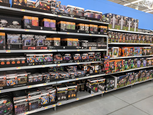 Discount Store «Walmart», reviews and photos, 6501 Veterans Memorial Pkwy, Crestwood, KY 40014, USA