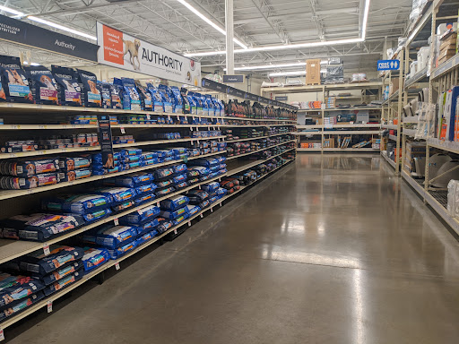 Pet Supply Store «PetSmart», reviews and photos, 5336 Westpointe Plaza Drive, Columbus, OH 43228, USA