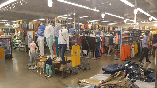 Clothing Store «Old Navy», reviews and photos, 2200 Tanger Blvd, Gonzales, LA 70737, USA