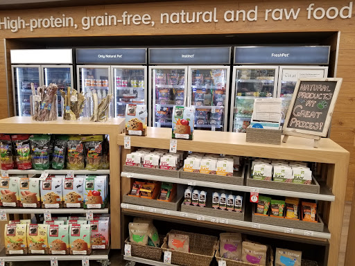 Pet Store «PetSmart», reviews and photos, 16001 Elmhurst Ln, Lakeville, MN 55044, USA