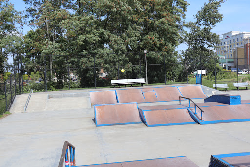 Clifton Park Skatepark image 6