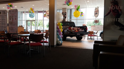 Toyota Dealer «Springhill Toyota», reviews and photos, 3062 Government Blvd, Mobile, AL 36606, USA