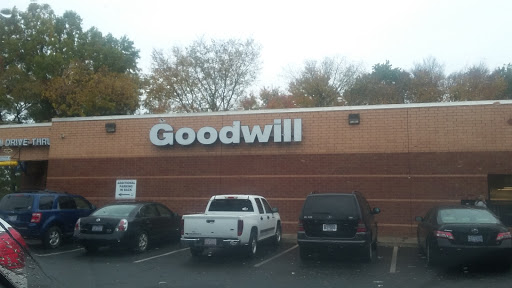 Thrift Store «Goodwill - Albemarle Rd», reviews and photos