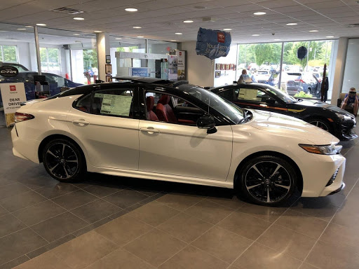 Car Dealer «Torrington Toyota», reviews and photos