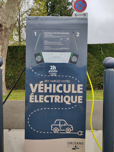 Borne de recharge de véhicules électriques Alizé Charging Station Olivet