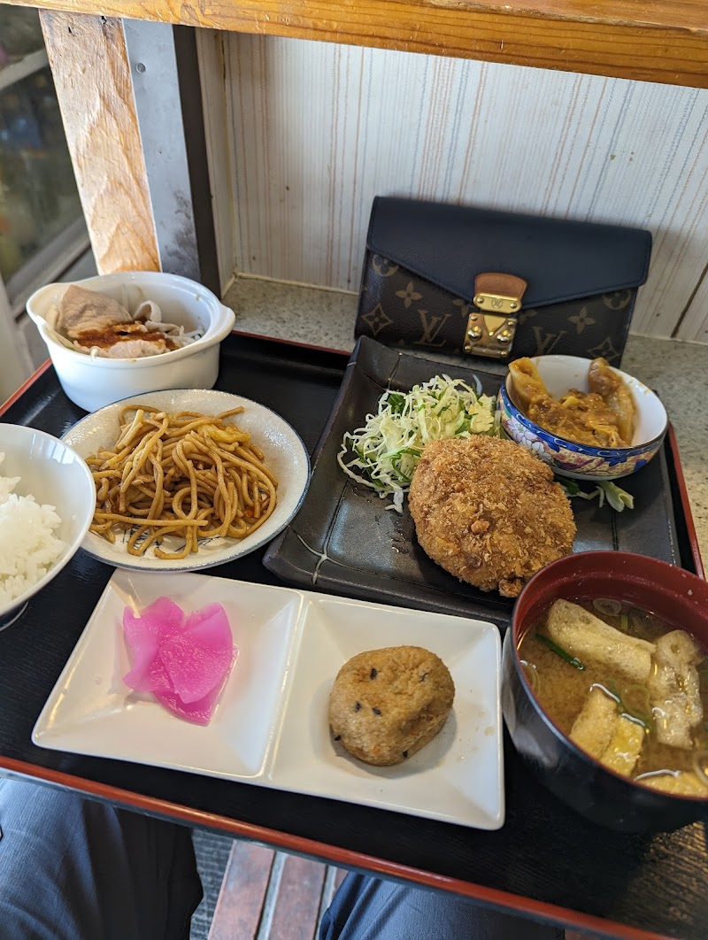 ひかり食堂