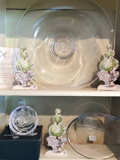 Gift Shop «Landis Gifts & Stationery», reviews and photos, 138 N Larchmont Blvd, Los Angeles, CA 90004, USA