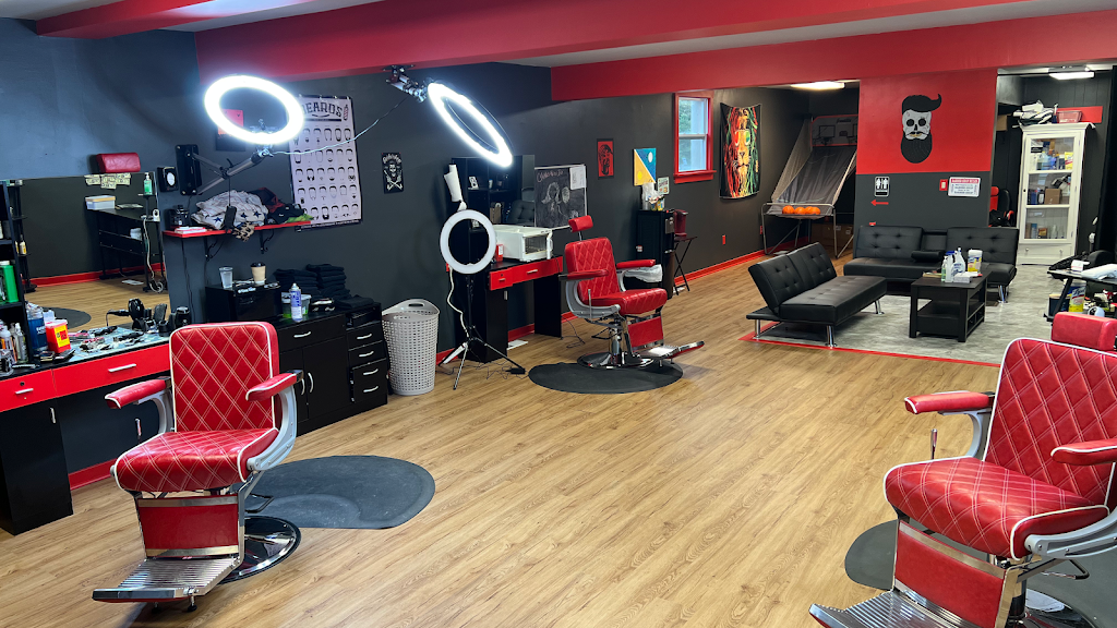 Glenwood Barbershop 06413