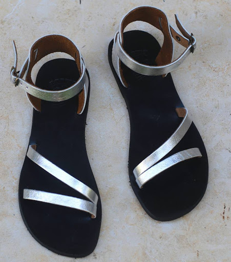 סנדלי צ׳יף chief sandals