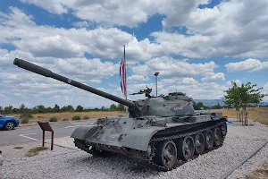 Tank monument image