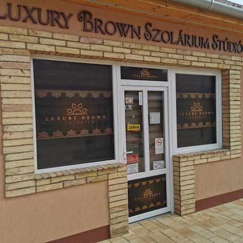 Hozzászólások és értékelések az Luxury Brown Szolárium Stúdió-ról