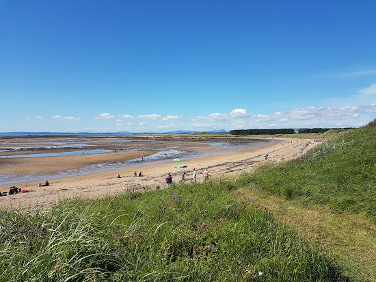 Elie Holiday Park Beach
