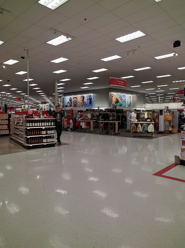 Department Store «Target», reviews and photos, 15614 Whittwood Ln, Whittier, CA 90603, USA