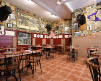 Atmosphère du Restaurant El Paseo à Arles - n°17