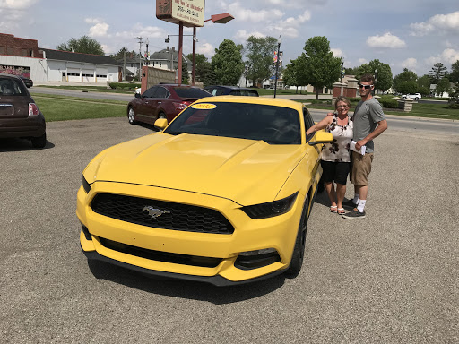 Used Car Dealer «J & M Auto Sales», reviews and photos, 400 S Lebanon St, Lebanon, IN 46052, USA