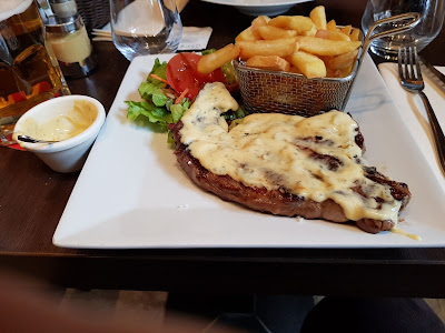 Le Bistrot Pyramide à Paris