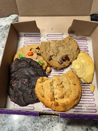 Cookie Shop «Insomnia Cookies», reviews and photos, 2209 N High St, Columbus, OH 43201, USA