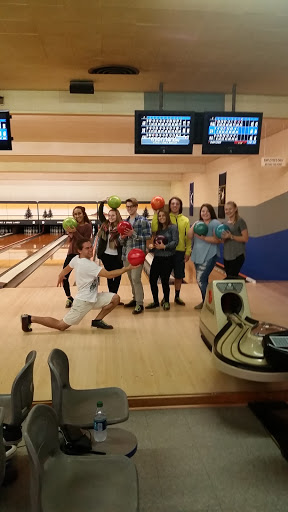 Bowling Alley «Strike & Spare Bowling Lanes», reviews and photos, 301 Highland Dr, Lodi, OH 44254, USA