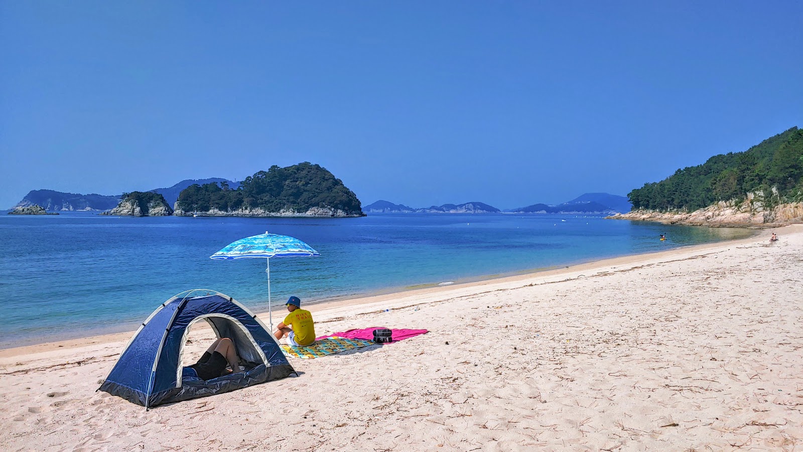 Fotografie cu Bijindo Beach cu plajă spațioasă