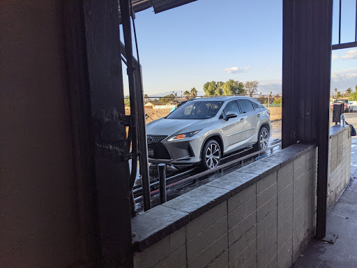 Car Wash «Corona Car Wash & Car Detailing», reviews and photos, 1401 W 6th St, Corona, CA 92882, USA