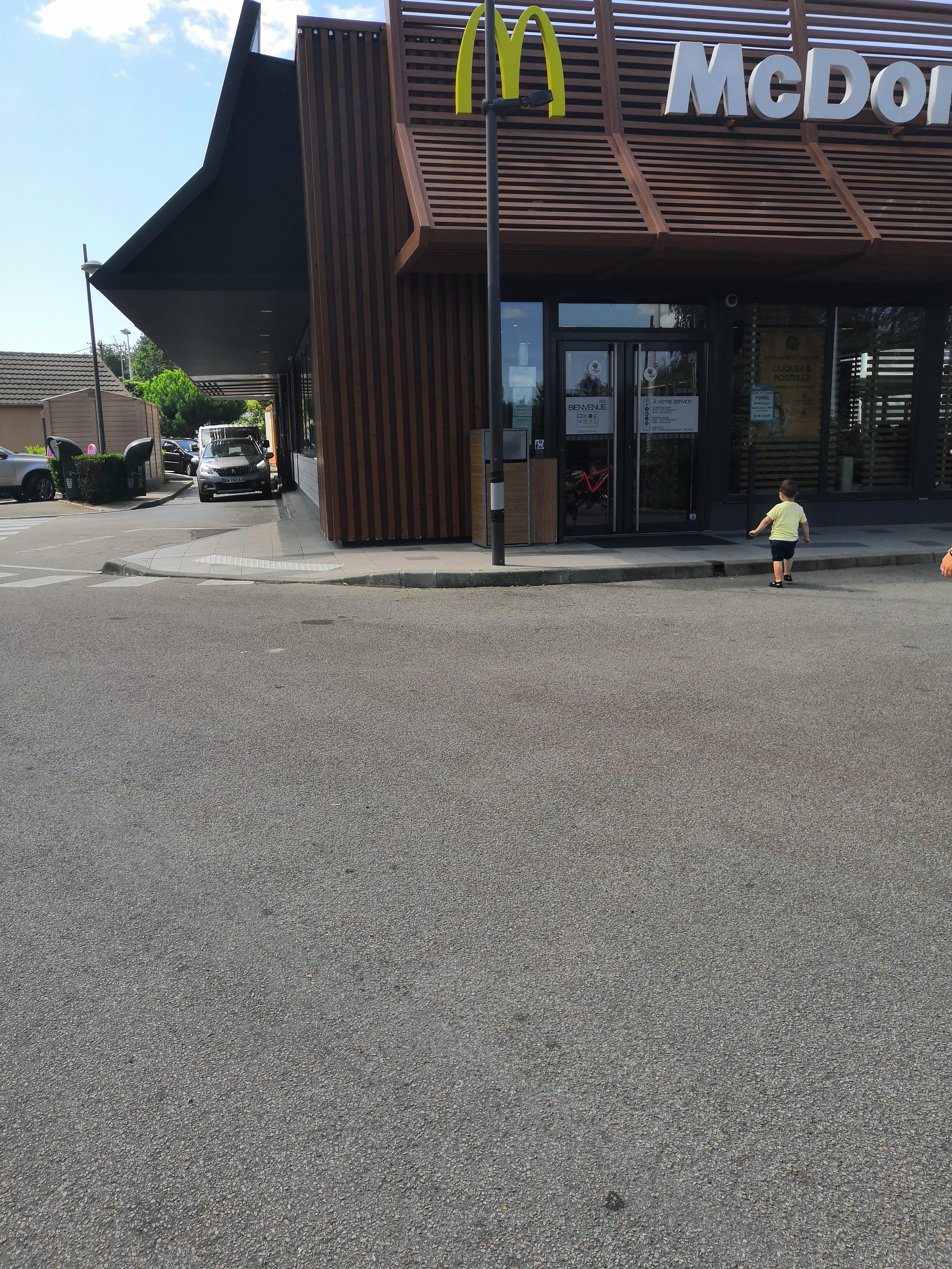 Photo n° 4 de l'avis de *comandos*.6 fait le 21/08/2019 à 18:55