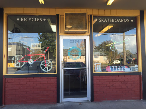 Tuite Bicycle Repair, 2234 N Lombard St, Portland, OR 97217, USA, 