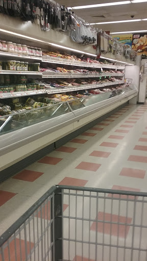 Grocery Store «Market Basket», reviews and photos, 240 Broadway, Raynham, MA 02767, USA