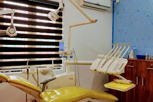 Smiletree Dental Clinic image