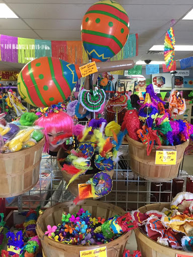 Toy Store «Tex-Cap Toy Wholesale», reviews and photos, 600 E Amber St, San Antonio, TX 78221, USA