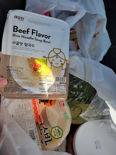 Korean Grocery Store «Seoul Oriental Market», reviews and photos, 3165 S Campbell Ave, Springfield, MO 65807, USA