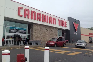 Canadian Tire image