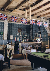 Atmosphère du Restaurant britannique The Boars Head Inn à Margouët-Meymes - n°13