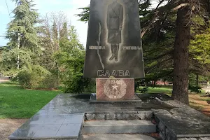 Sevastopol's'kykh Kursantiv garden image