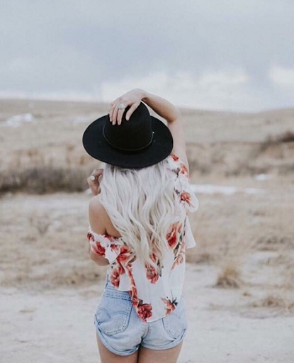 Clothing Store «Meraki Moon Boutique», reviews and photos, 3070 Blake St #100, Denver, CO 80205, USA