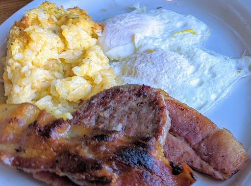 American Restaurant «Cracker Barrel Old Country Store», reviews and photos, 475 Rivers Edge Dr, Milford, OH 45150, USA