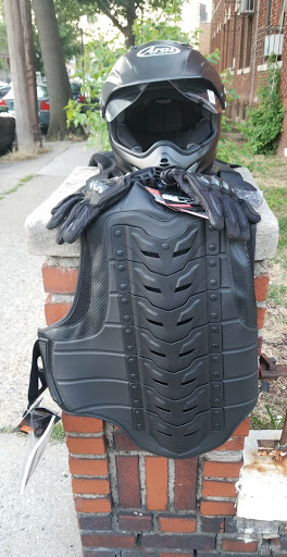 Motorcycle Parts Store «Cycle Gear», reviews and photos, 137 N Broadway, Hicksville, NY 11801, USA