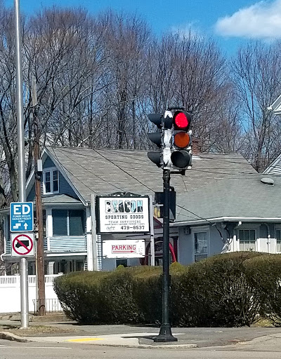 Sporting Goods Store «Beacon Sporting Goods», reviews and photos, 1240 Furnace Brook Pkwy, Quincy, MA 02169, USA