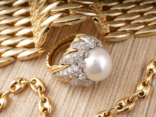 Watch Repair Service «Gray & Sons Jewelers», reviews and photos, 9595 Harding Ave, Miami Beach, FL 33154, USA