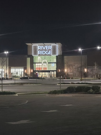 Movie Theater «Regal Cinemas River Ridge 14», reviews and photos, 3411 Candlers Mountain Rd, Lynchburg, VA 24502, USA