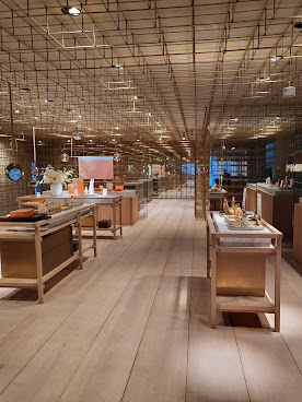 Sulwhasoo SPA Flagship Store by Google