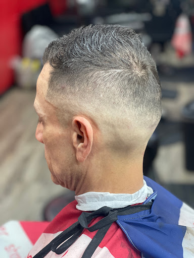 Barber Shop «Paradise Barber Shop», reviews and photos, 641 Broadway # A, Bayonne, NJ 07002, USA