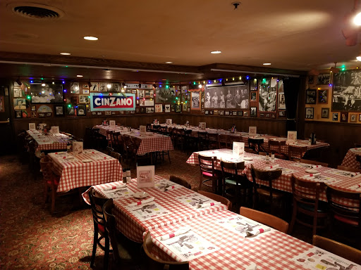 Shopping Mall «Castleton Square», reviews and photos, 6020 E 82nd St, Indianapolis, IN 46250, USA