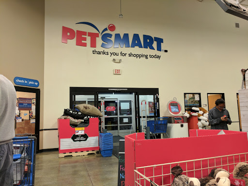 Pet Supply Store «PetSmart», reviews and photos, 3347 E Foothill Blvd, Pasadena, CA 91107, USA