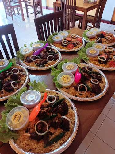 Restoran Timur Tengah: Menikmati Kelezatan Lesehan Jawa Timur dan Rumah Makan Djawas