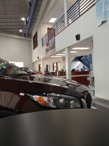Car Dealer «Luther Nissan Kia», reviews and photos, 1470 50th St E, Inver Grove Heights, MN 55077, USA