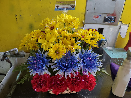 Florist «Flowers Vs Flowers», reviews and photos, 414 Main St, Paterson, NJ 07501, USA