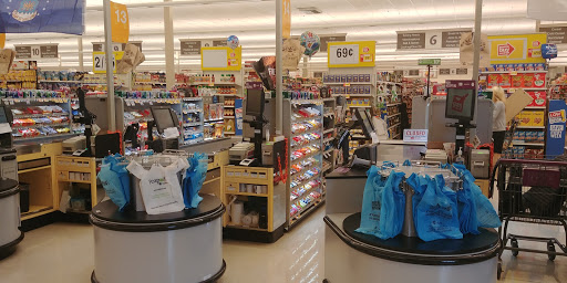 Grocery Store «Stop & Shop», reviews and photos, 44 Fenn Rd, Newington, CT 06111, USA