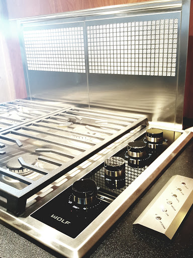 Appliance Store «Appliance Gallery», reviews and photos, 4550 W Wisconsin Ave, Milwaukee, WI 53208, USA