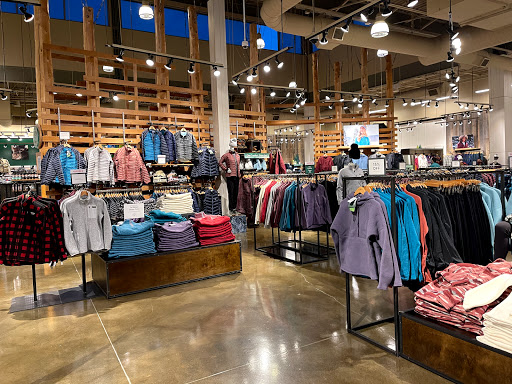 Clothing Store «L.L. Bean», reviews and photos, 75 Evergreen Way, South Windsor, CT 06074, USA